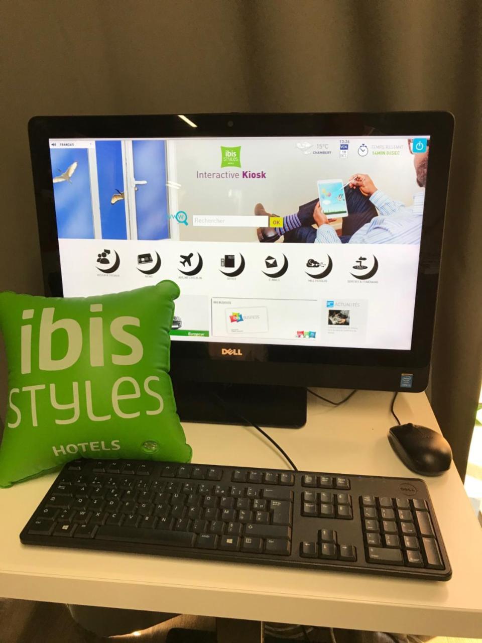 Ibis Styles Chambery Centre Gare Hotel Exterior photo
