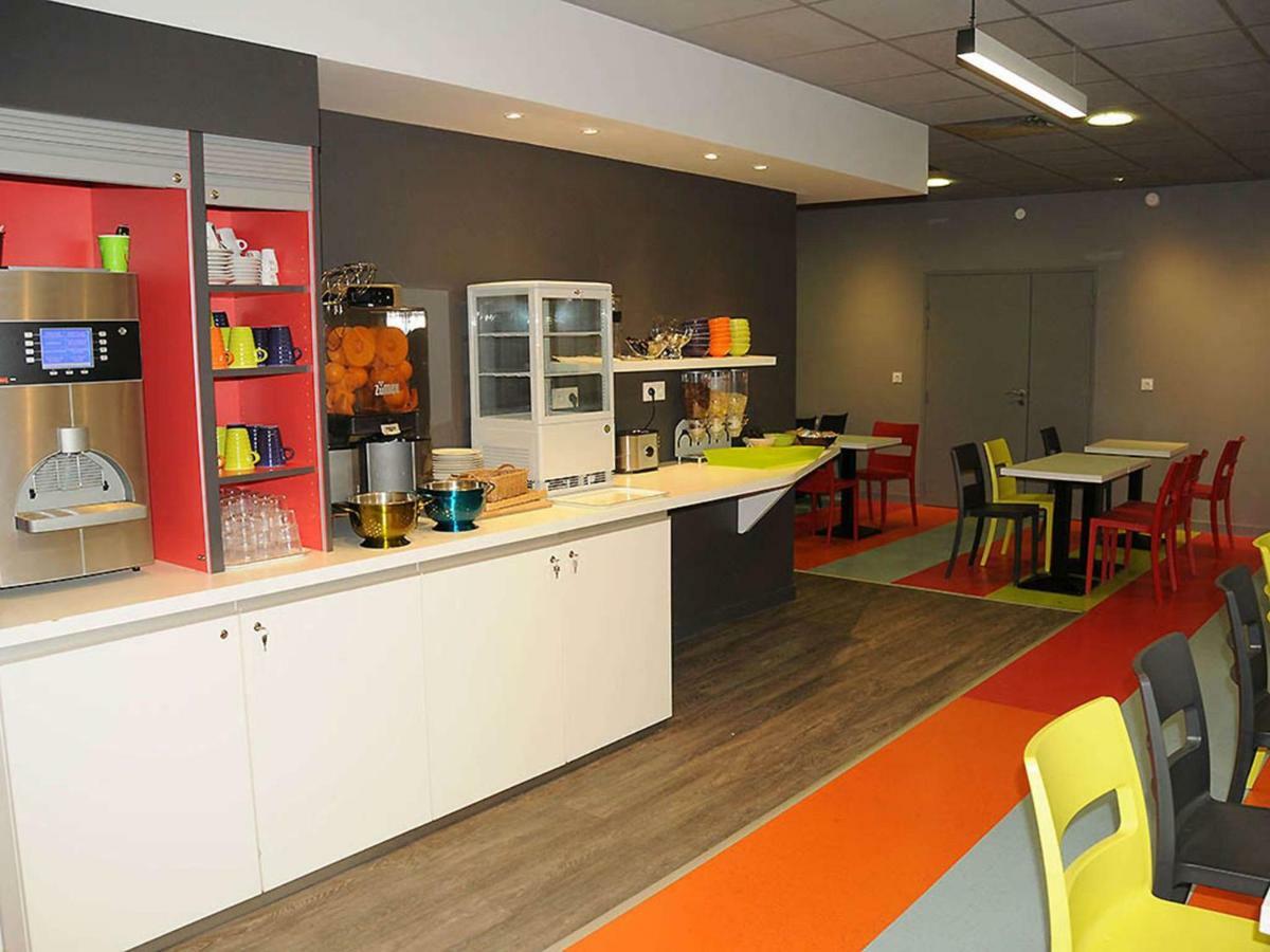 Ibis Styles Chambery Centre Gare Hotel Exterior photo